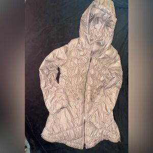Athleta uptown down hooded puffer jacket size S pre owned